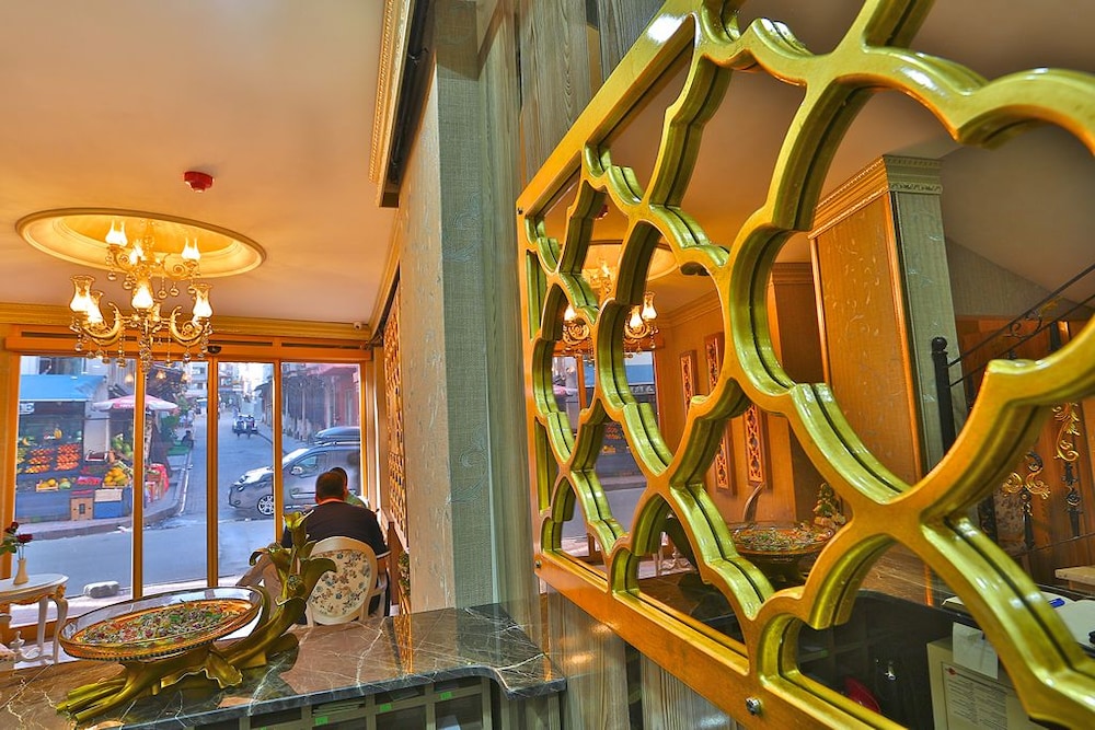 Santefe Hotel 61/64