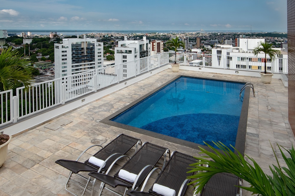 Hotel Adrianopolis All Suites 64/65