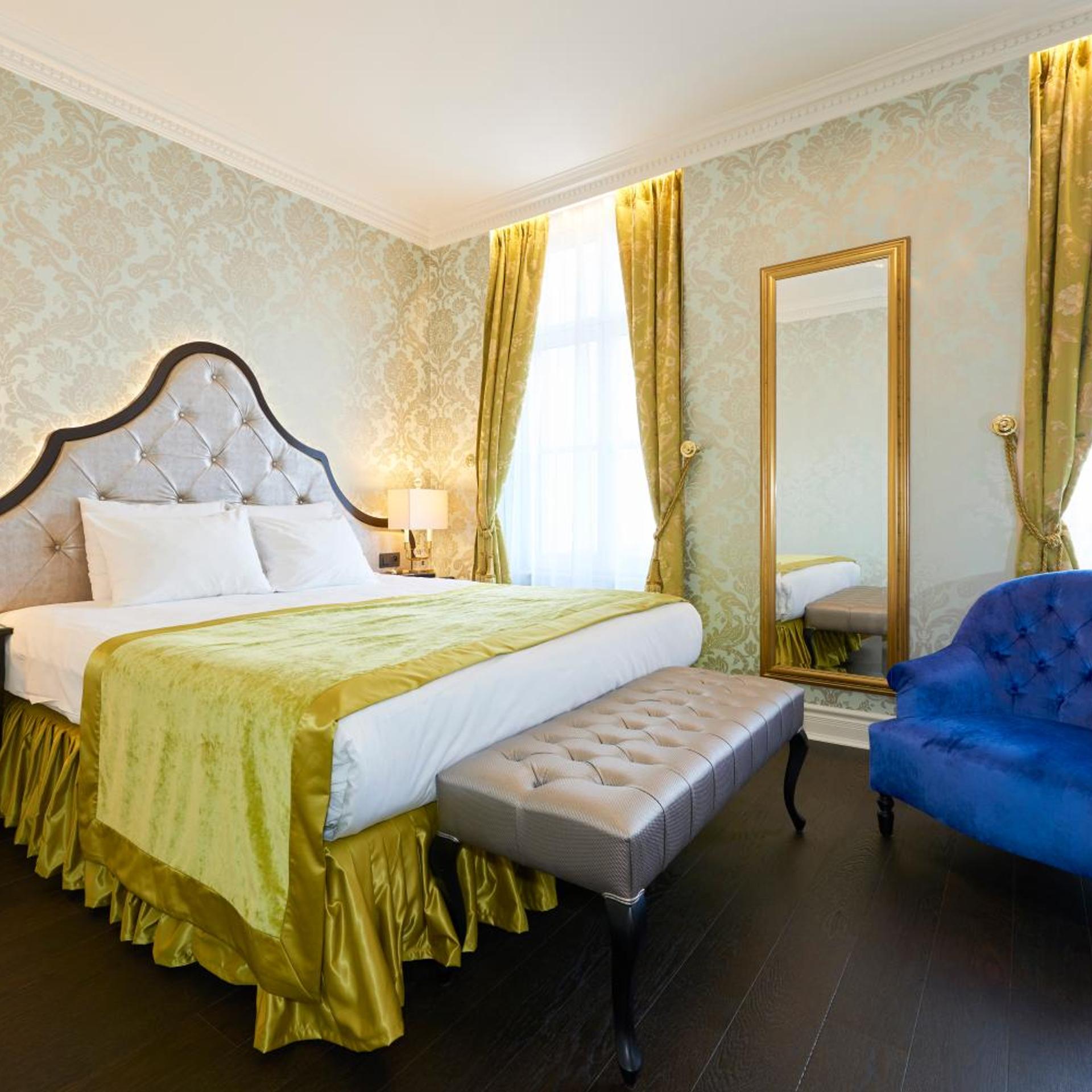 Classic, Double Bed