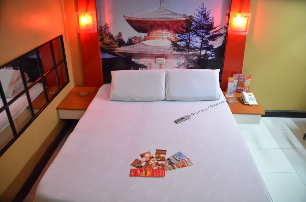 Hotel Sogo Edsa Caloocan 25/38