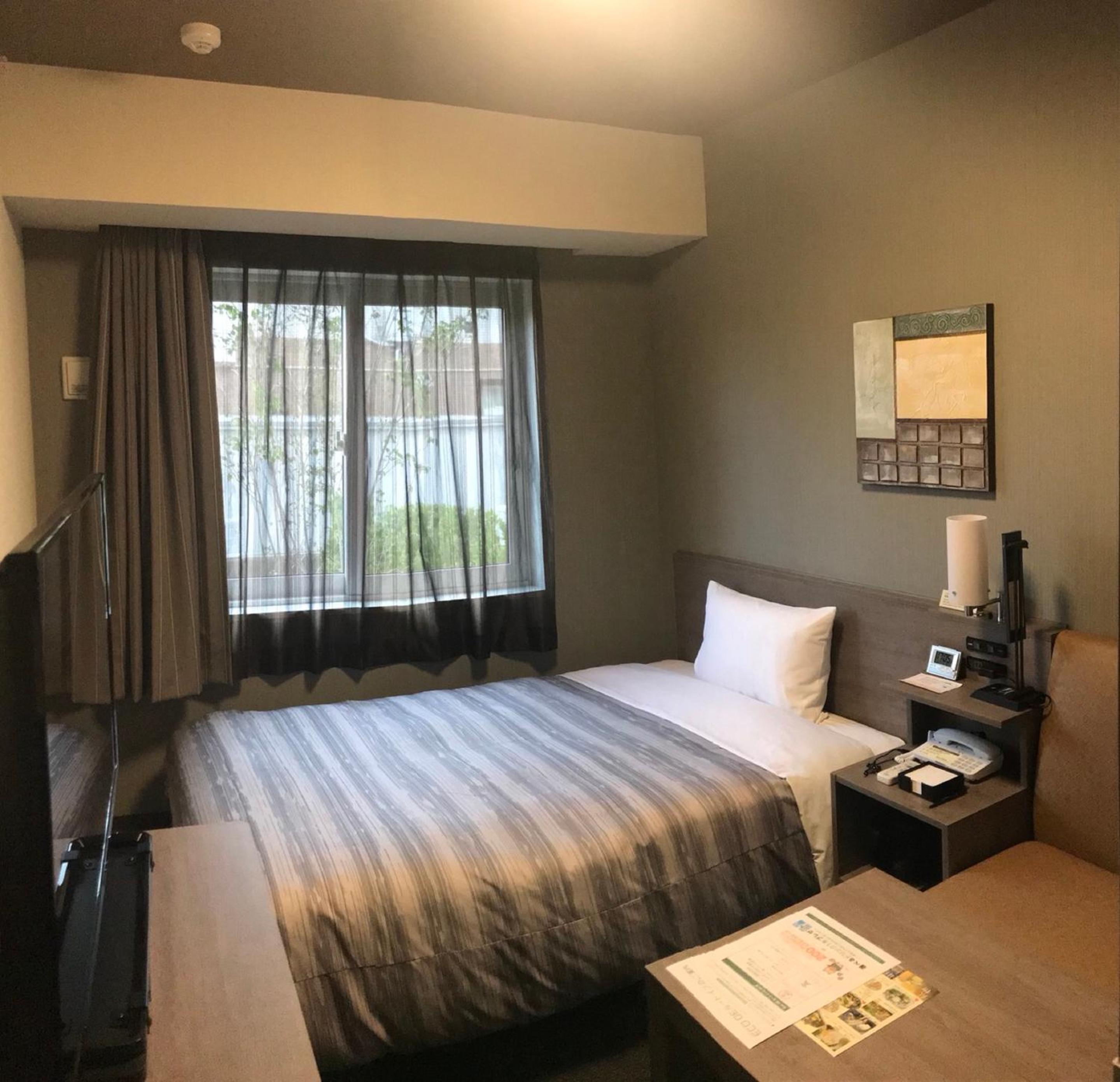 Comfort, Single, East Wing