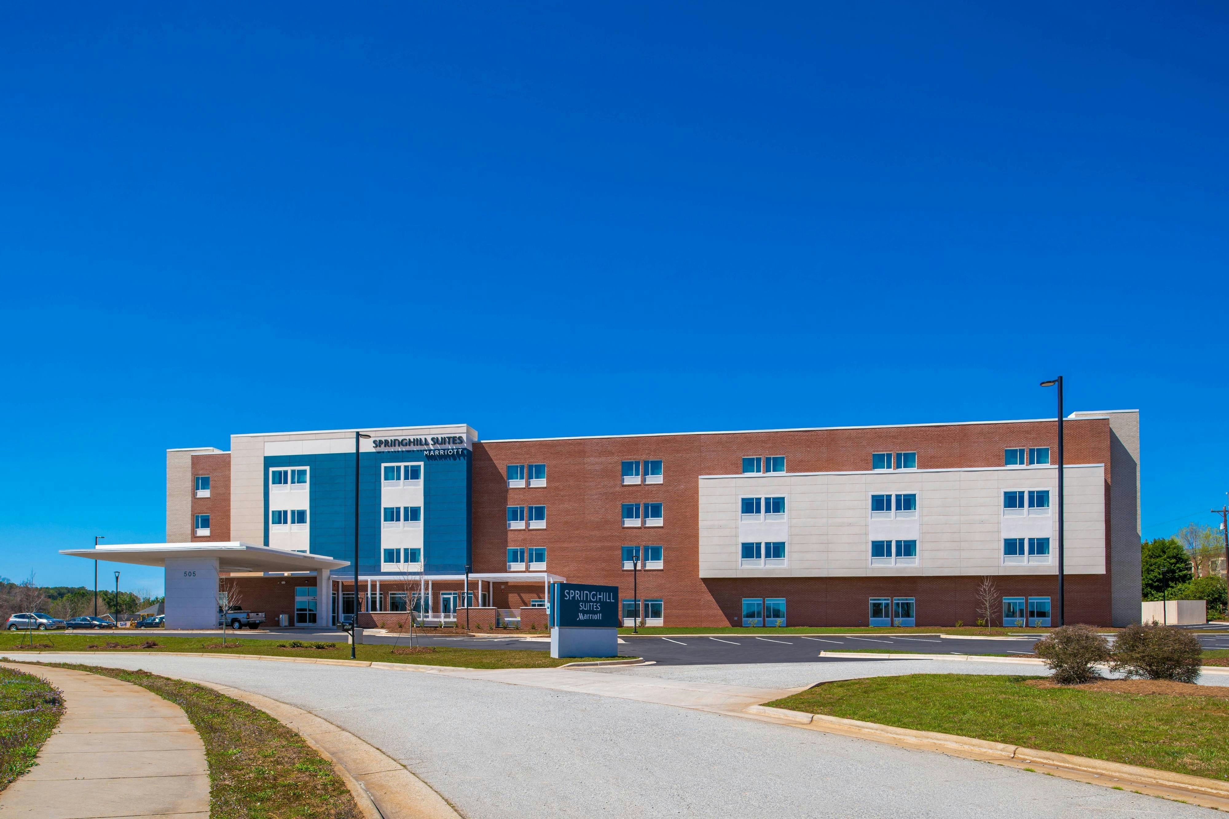 SpringHill Suites by Marriott Greensboro Airport 4/37