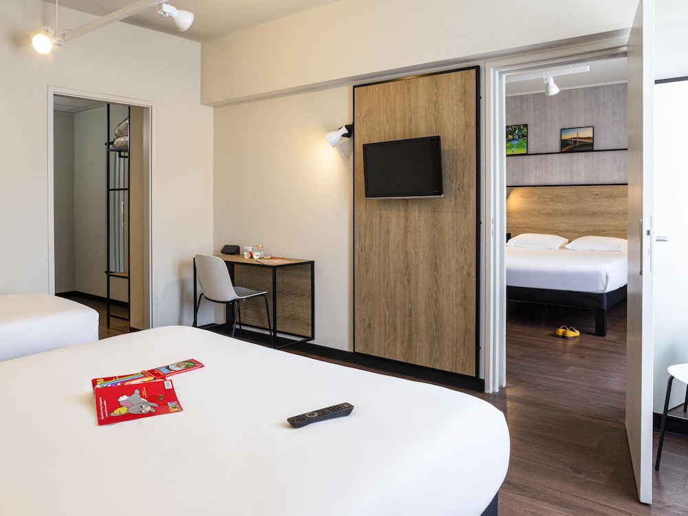 Ibis Millau 28/55