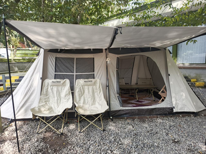 HeHa Forest Camp 2/4