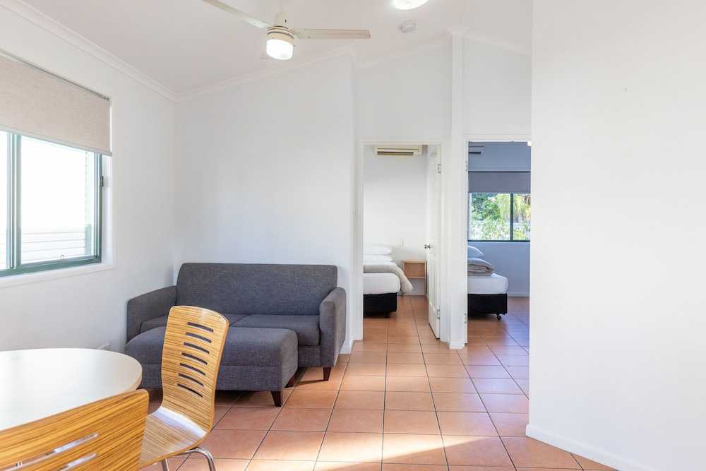 NRMA Bowen Beachfront Holiday Park 8/28