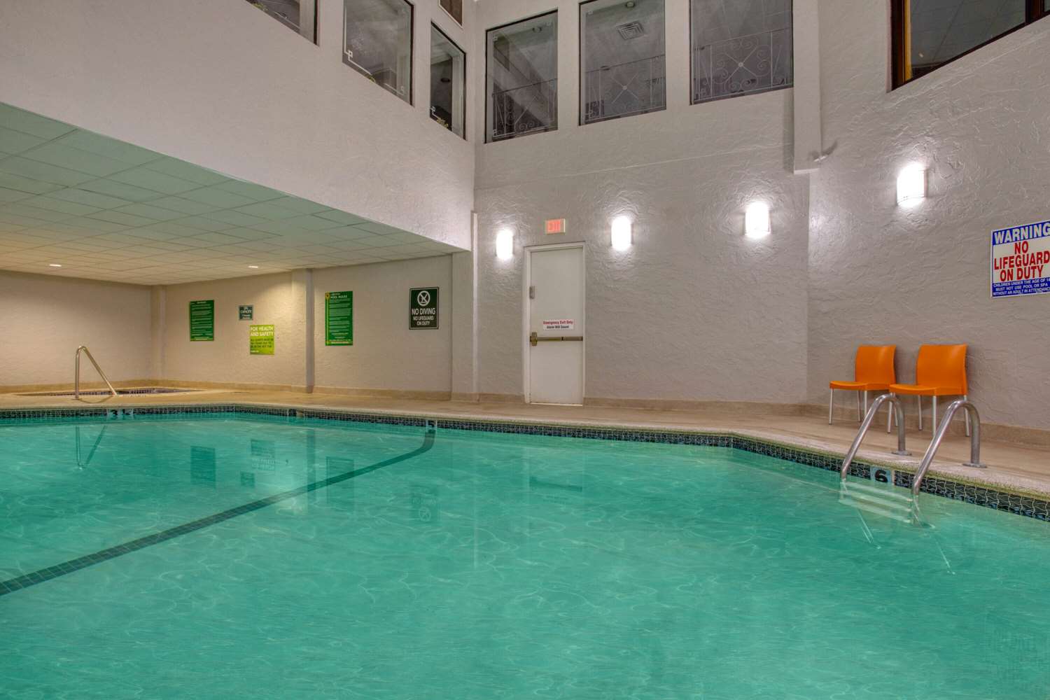La Quinta Inn & Suites by Wyndham Minneapolis Bloomington W 19/52