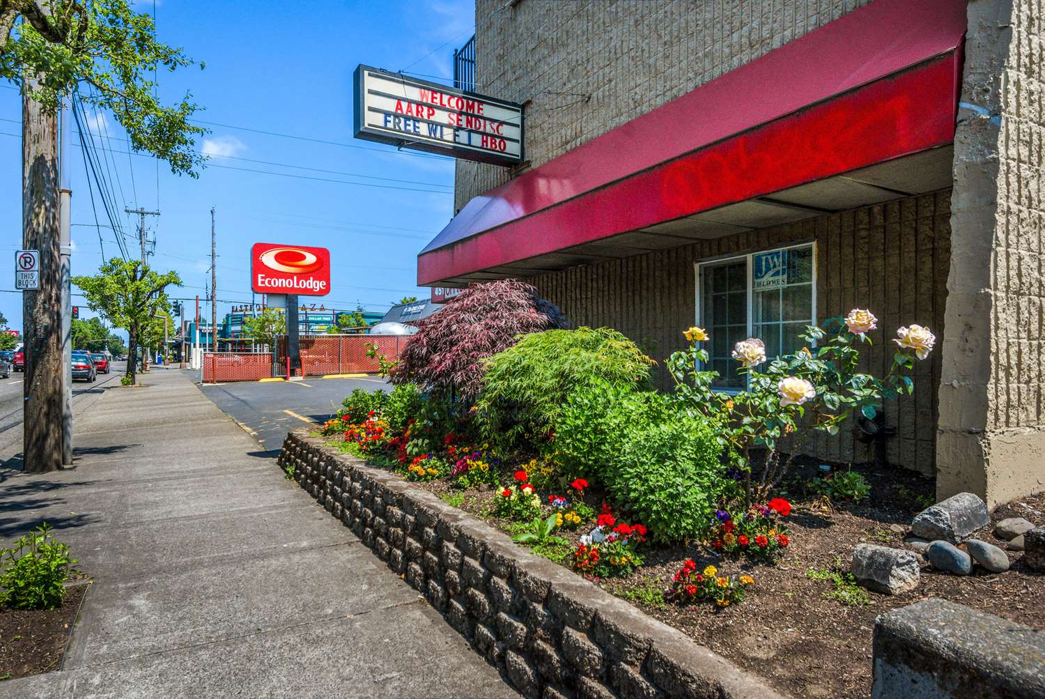 Motel6 Portland, OR – Southeast 25/26