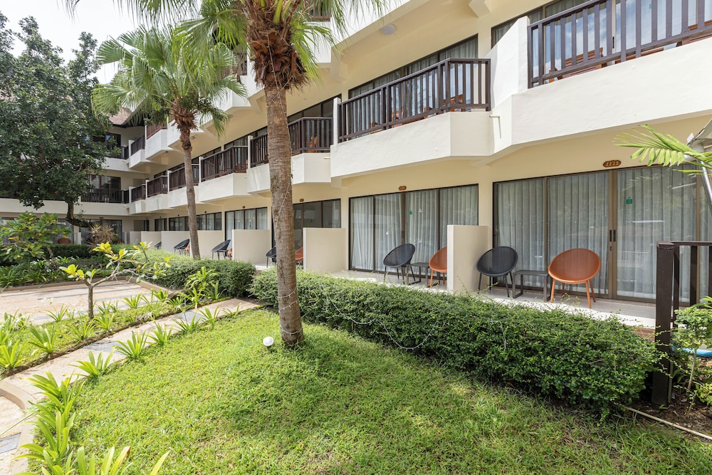 Patong Lodge Hotel 54/59