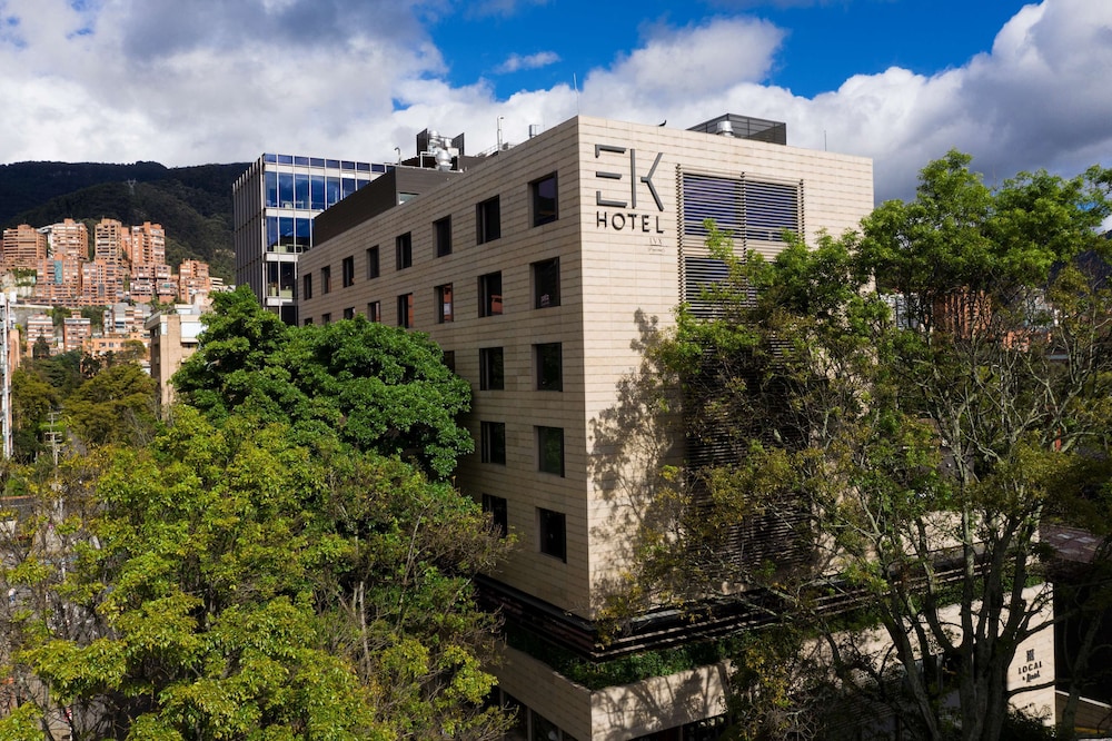 Ek Hotel in BOGOTA