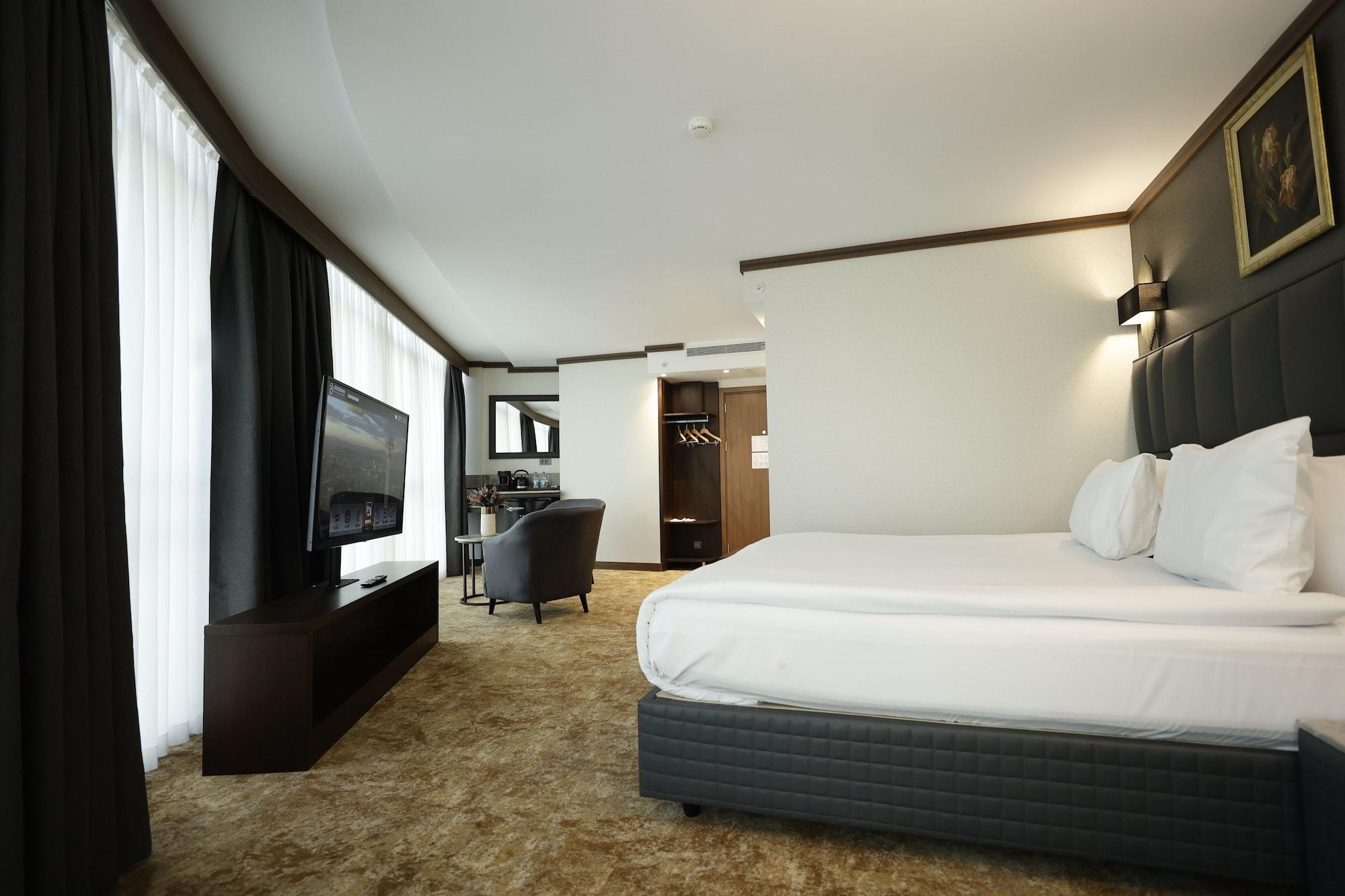Ankara Princess Hotel 11/55