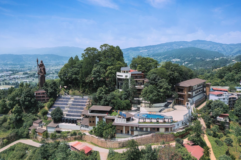 Fortune Resort and Wellness Spa 40/48