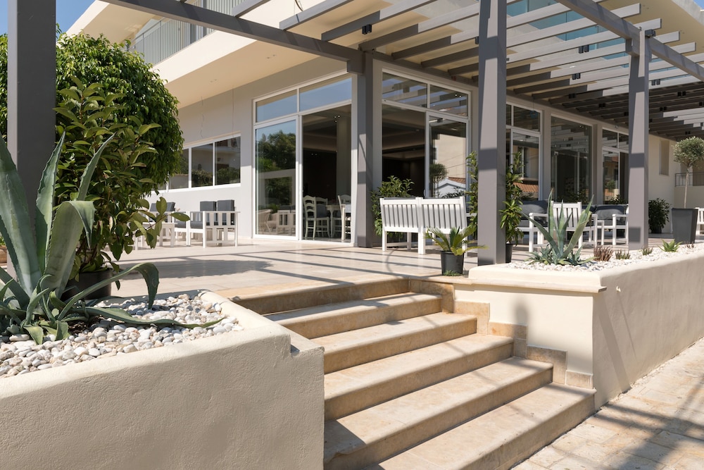 Melina Oasis Boutique Hotel 3/50