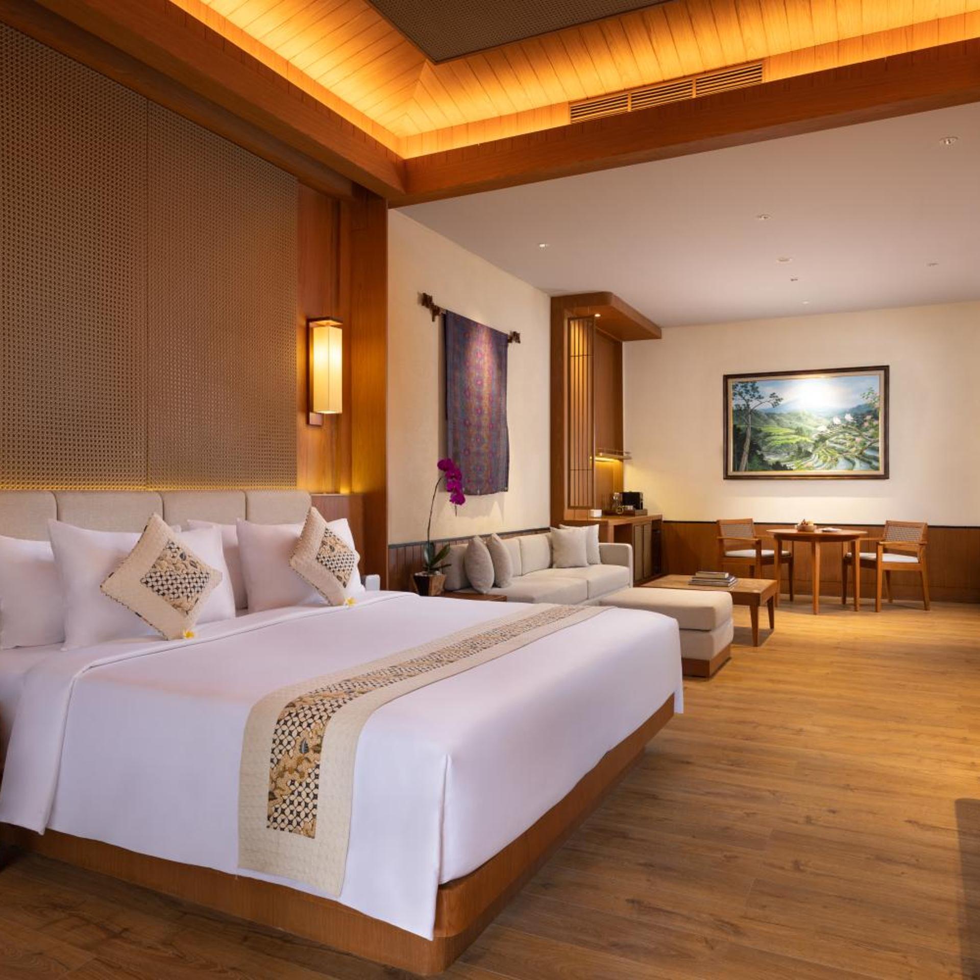 Premium, Suite, King Bed, Plunge Pool