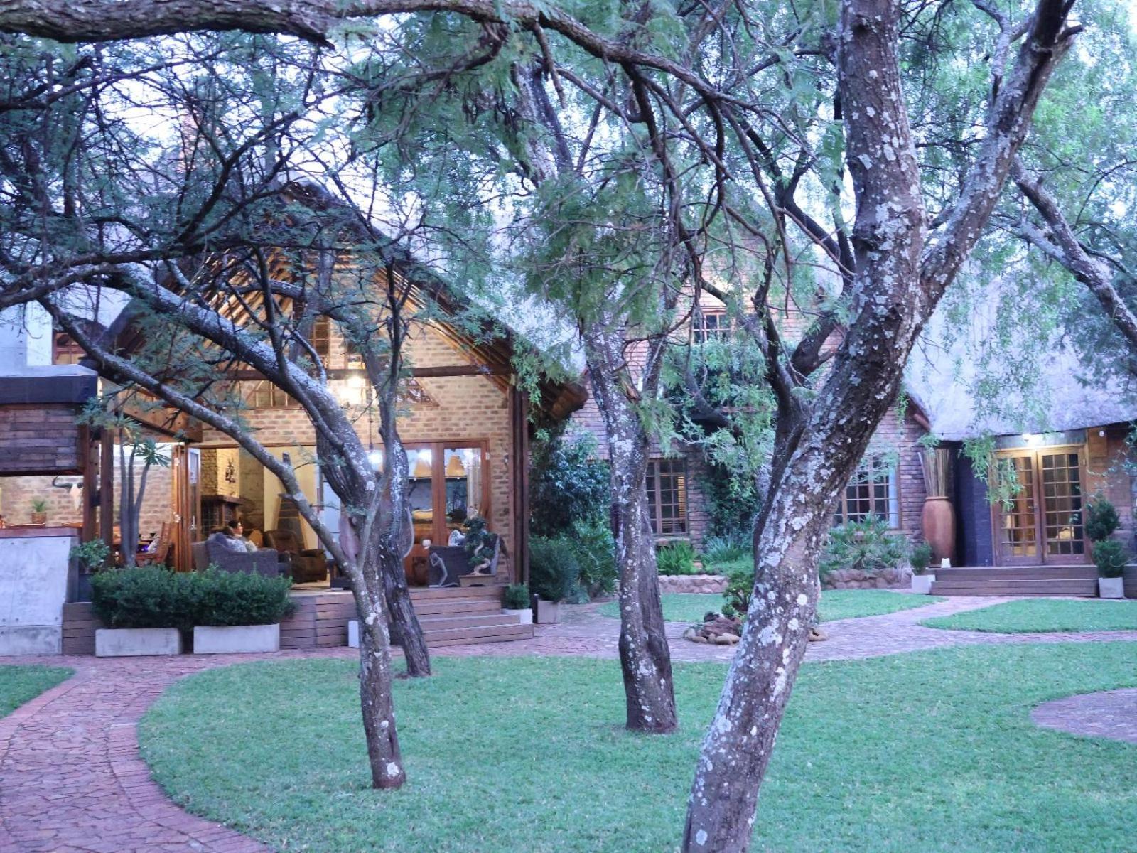 Monkey Thorn Cottage 34/50