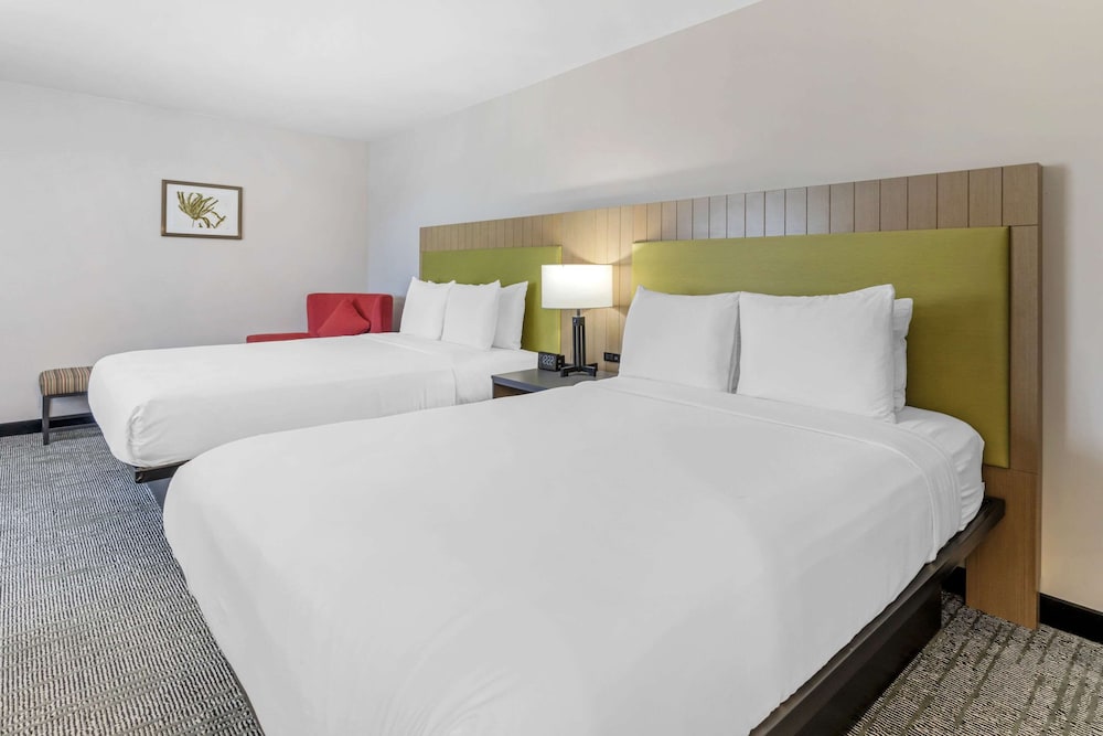 غرفة بسريرين كوين، Country Inn & Suites by Radisson, Vallejo Napa Valley, CA 5/9