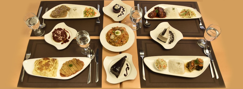 Tacloban Plaza Hotel 44/51