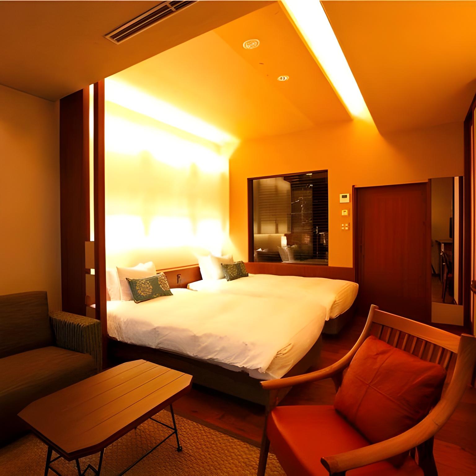 Standard, Twin Beds