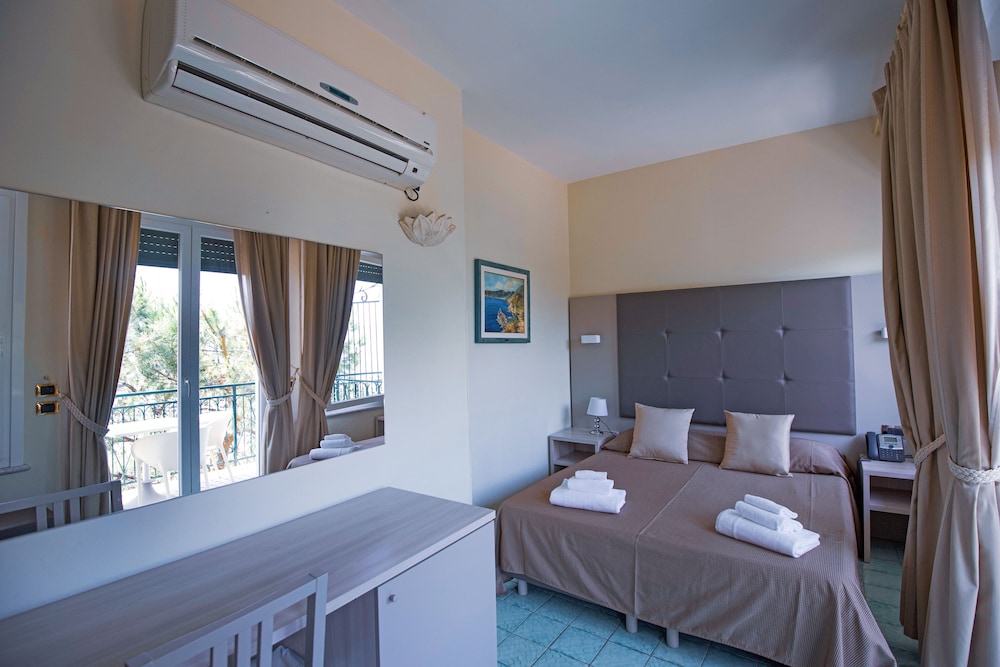 Hotel La Villa Degli Argentieri 17/62