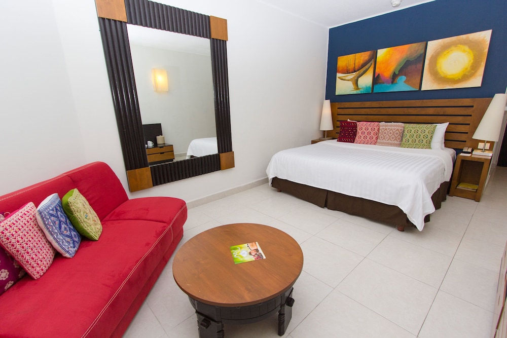 Grand Decameron Los Cabos a Trademark All Inclusive Resort 14/48