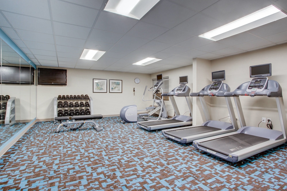 FAIRFIELD INN BY MARRIOTT BURLINGTON WILLISTON 29/40