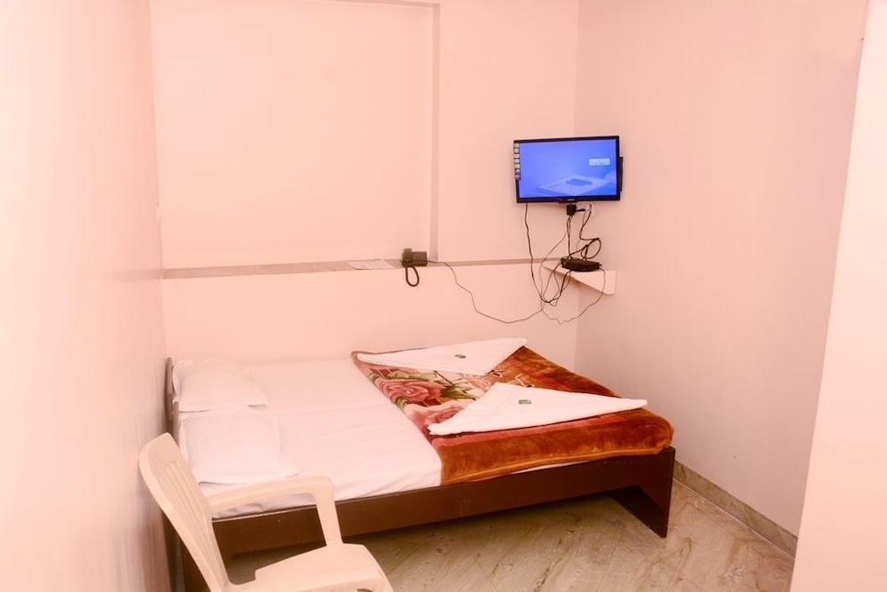 Hotel Parag 10/18