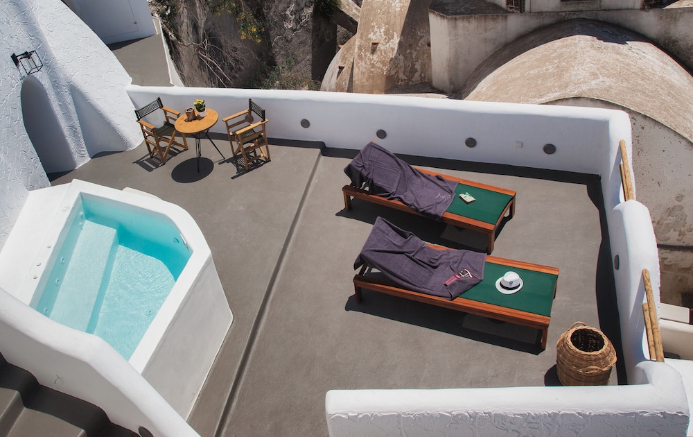 Aperto Suites - Adults Only 25/50