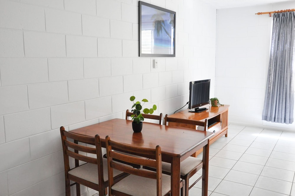 Palm Waters Holiday Villas 20/32