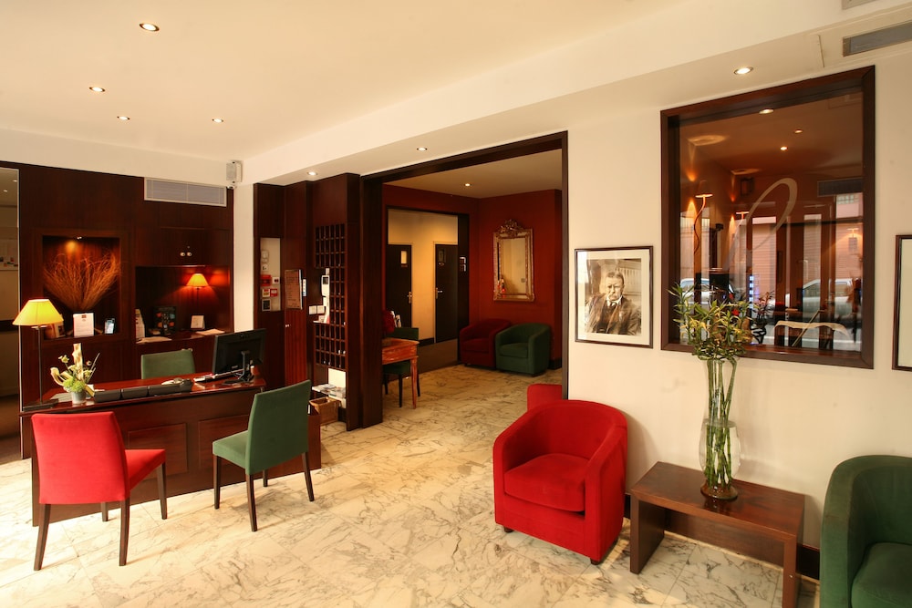 lobby
