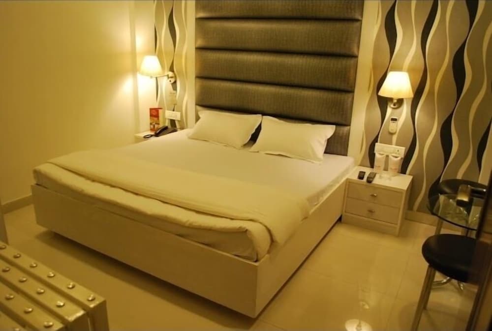 Hotel Arina Inn 10/32