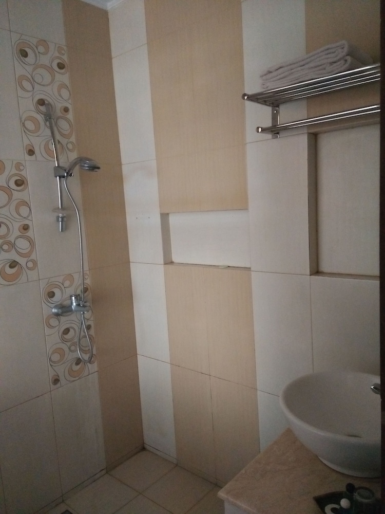 Bukit Alamanda Resort 70/71