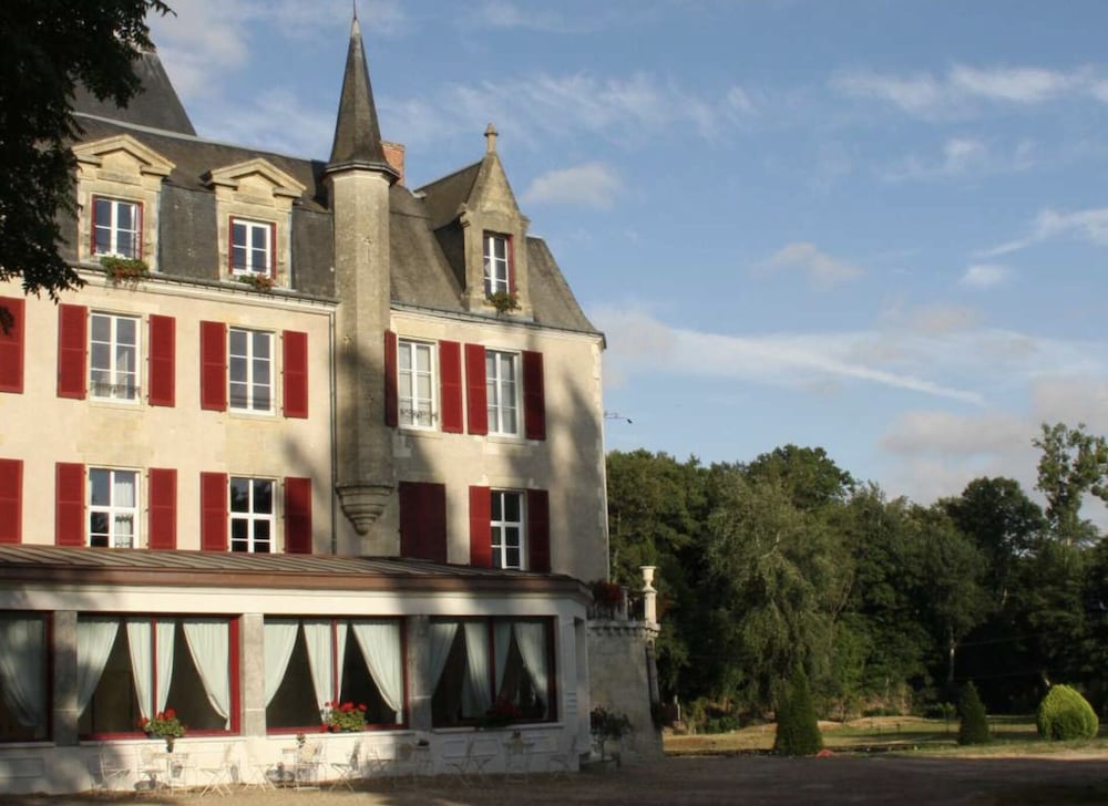 Chateau Laroche-Ploquin 4/48