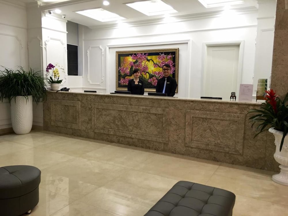 Acnos Grand Hotel 2/33