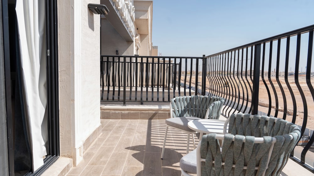 فندق روزا جراند(Rosa Grand Hotel) 33/53