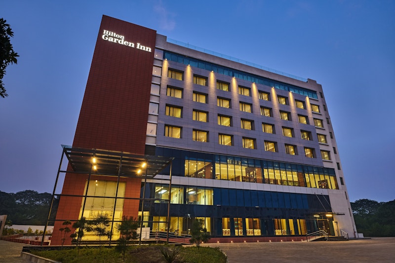 Hilton Garden Inn Lucknow 1/53