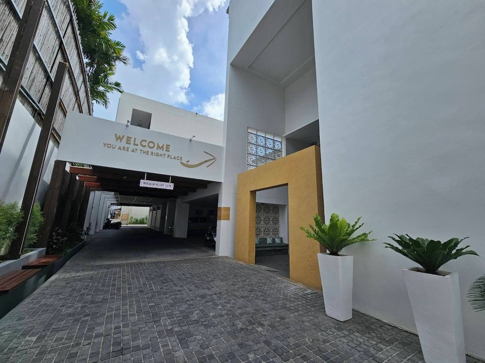 KC Beach Hotel Samui (Ex KC Beach Club & Pool Villas) 133/141