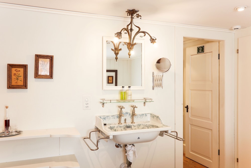 Boutique Hotel Schluessel 41/42