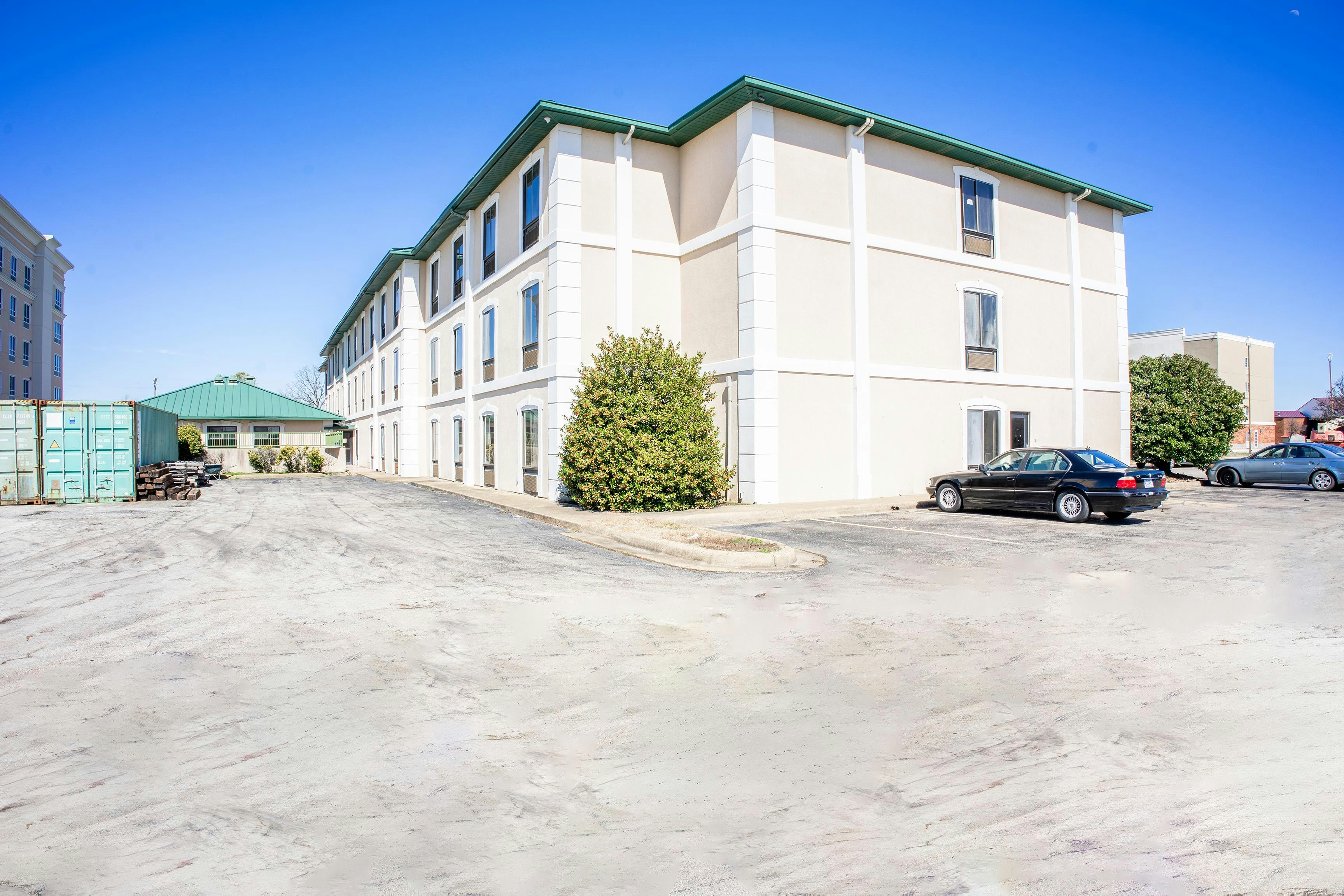 Ark Suites By OYO Jonesboro I-555 47/59