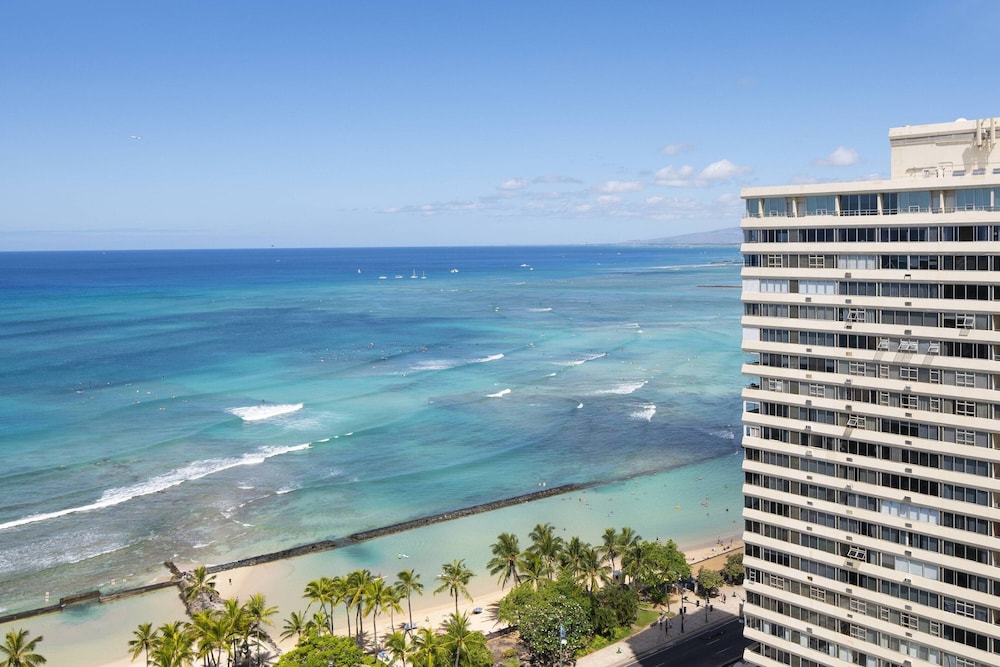 Waikiki Beach Marriott Resort and Spa in HONOLULU - HI