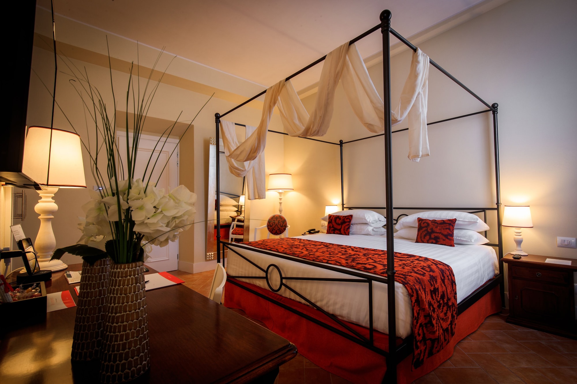 SUPERIOR, SINGLE, DOUBLE BED