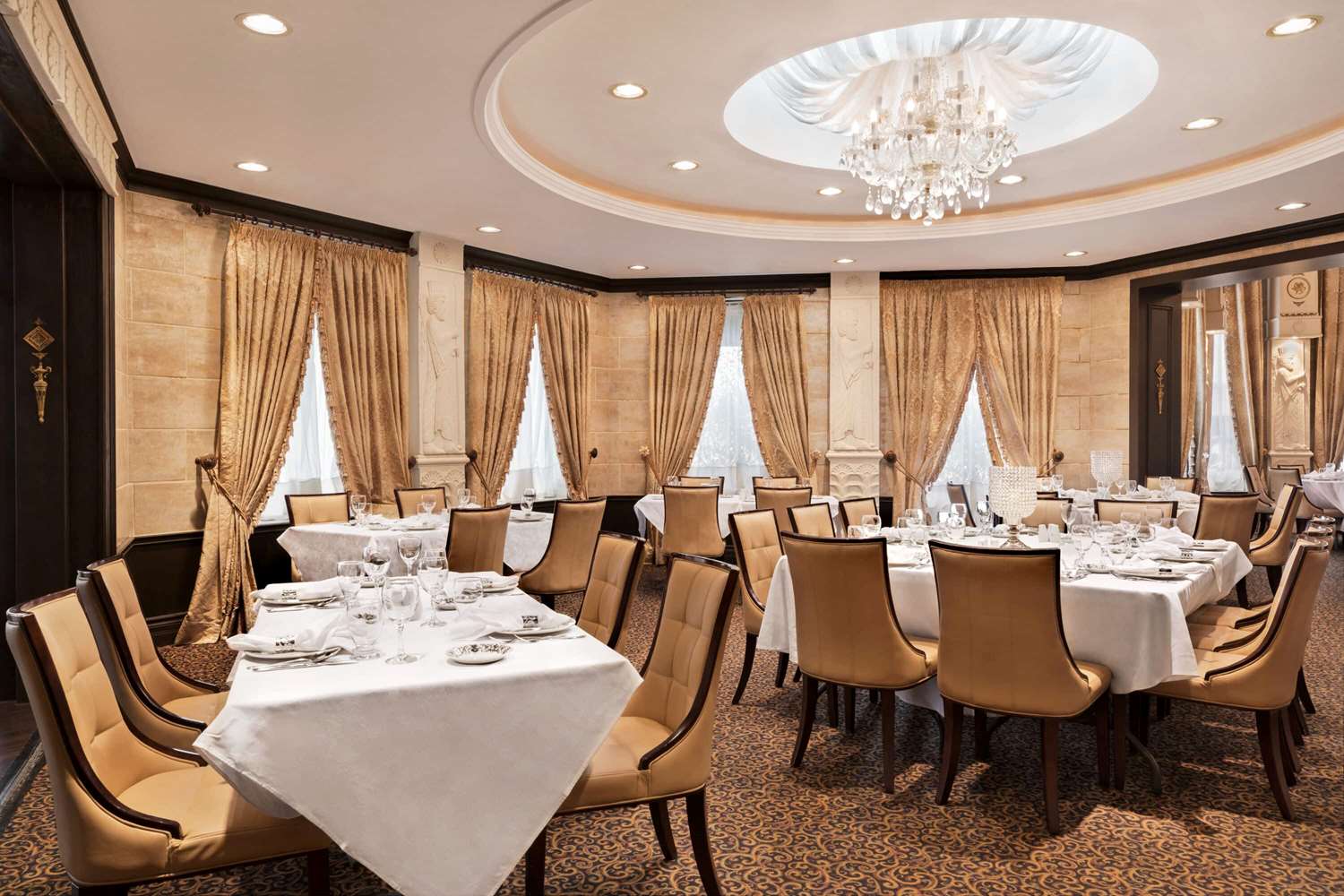 restaurant cafeteria