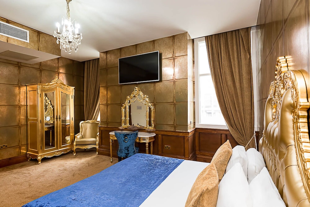 CLASSIC, DOUBLE BED, ACCESSIBLE
