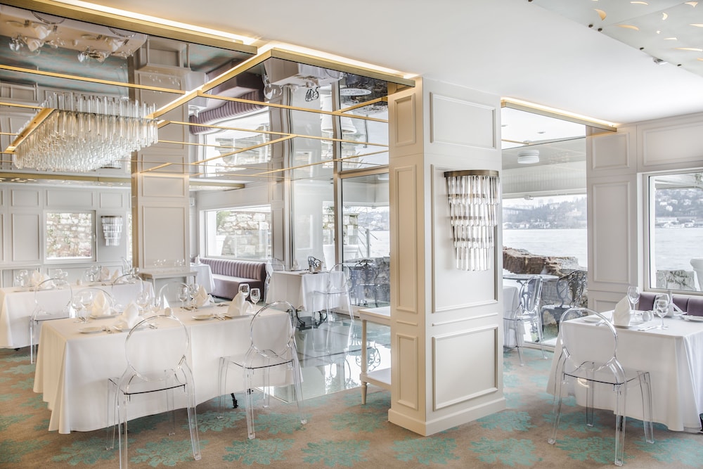 Bosphorus Palace Hotel Special Class 34/79