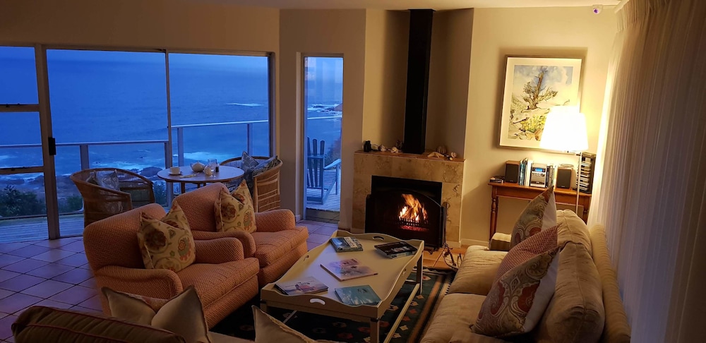 Headlands House Guest Lodge 26/50