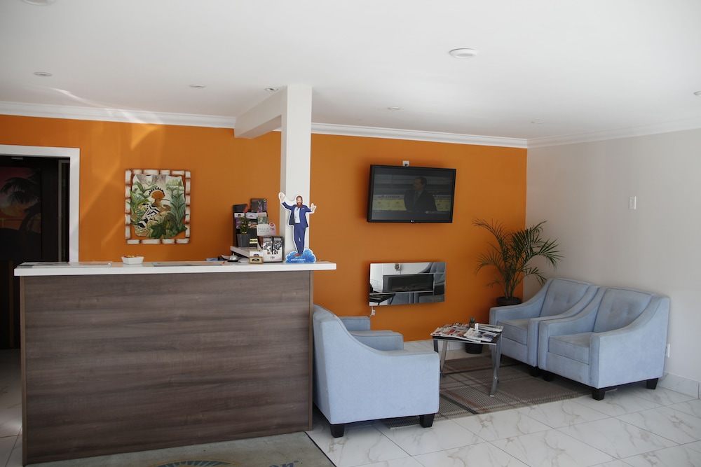 Howard Johnson By Wyndham Downtown Kamloops 5/33