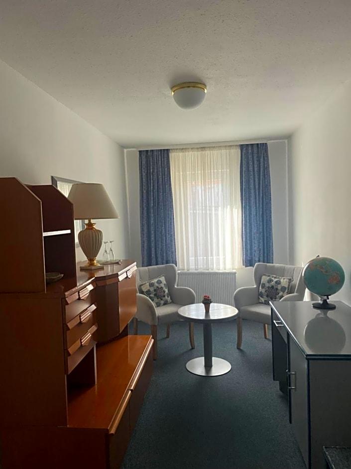 Hotel Krone 23/27