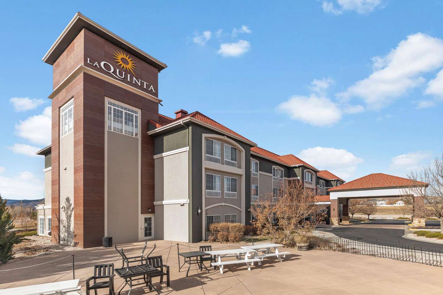 La Quinta Inn & Suites by Wyndham Loveland 40/45