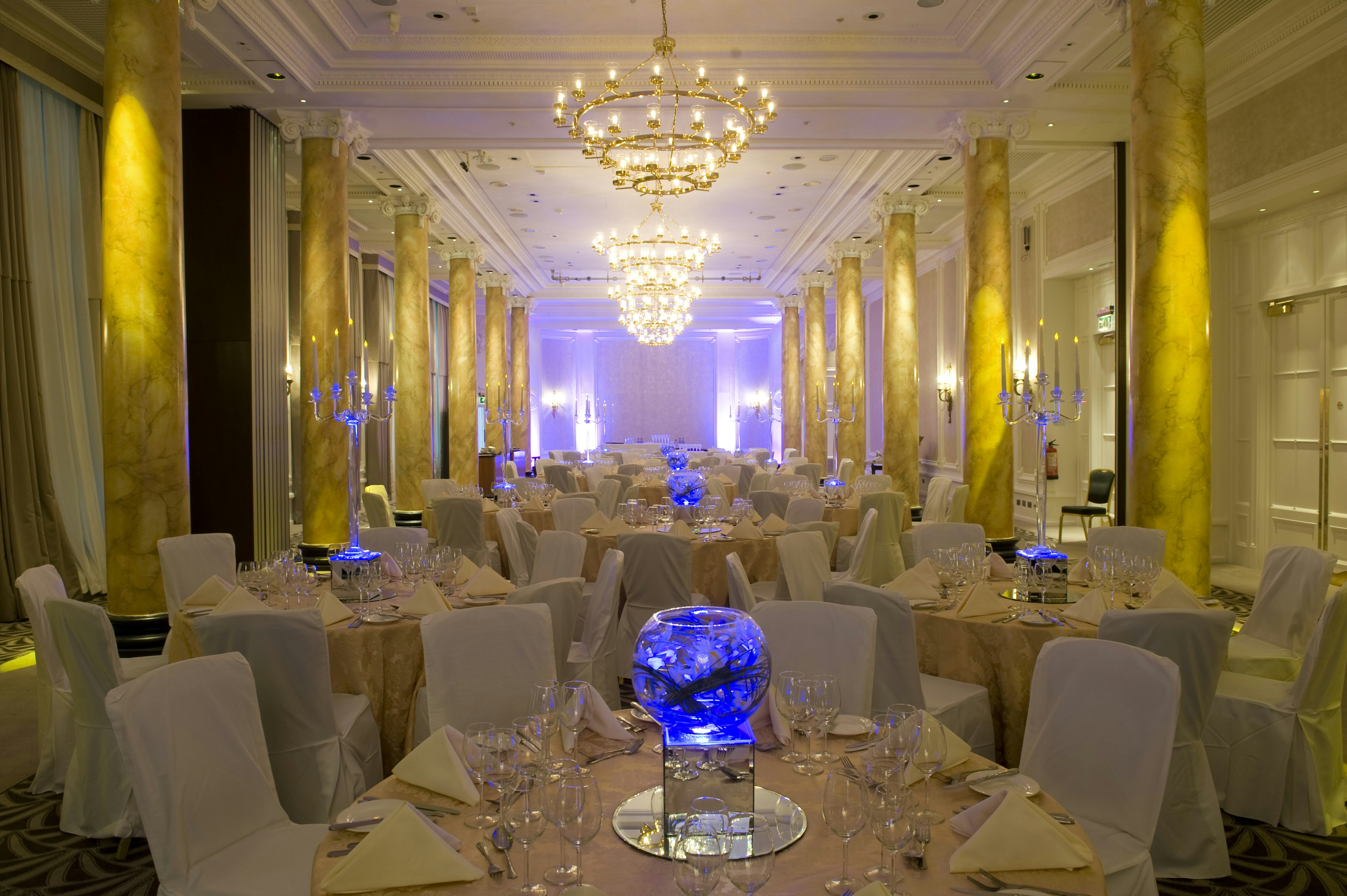 The Waldorf Hilton, London 71/91