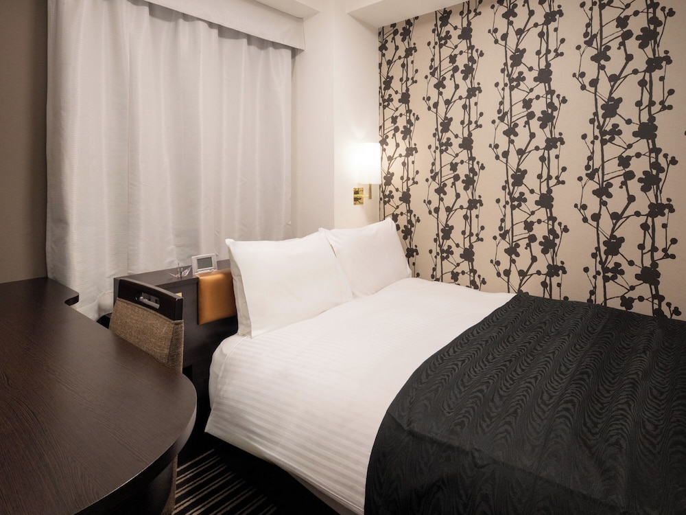 غرفة بسرير مزدوج، Apa Hotel Shintomicho-Ekimae 4/8