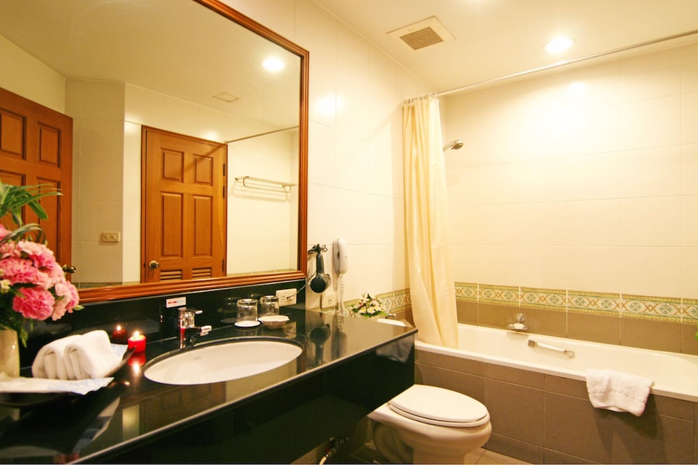 GRAND DIAMOND SUITES 71/71