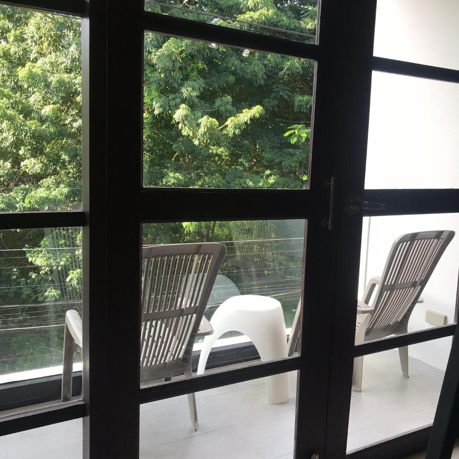 Litera Hostel Adults Only 63/71